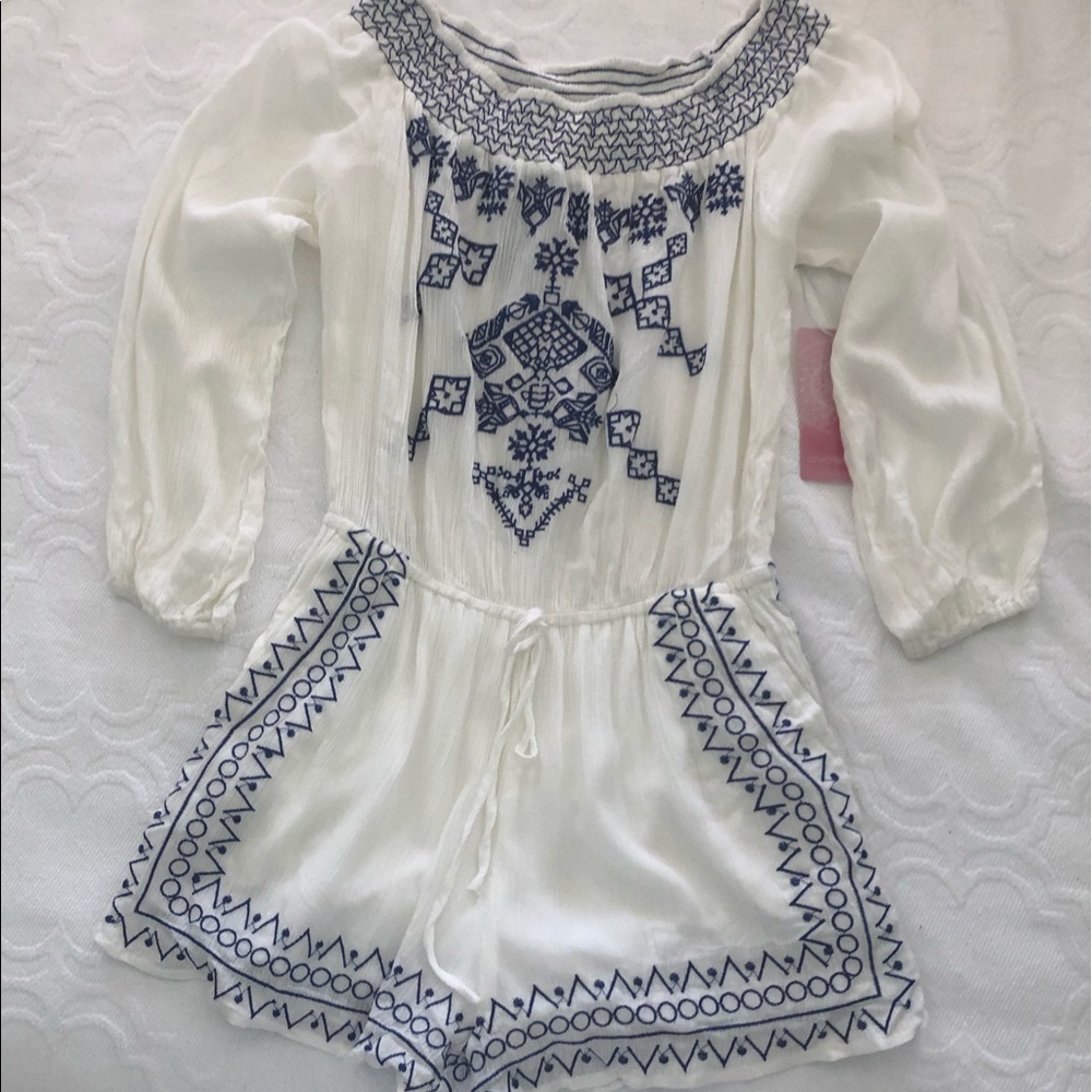 NWT Off the should white romper